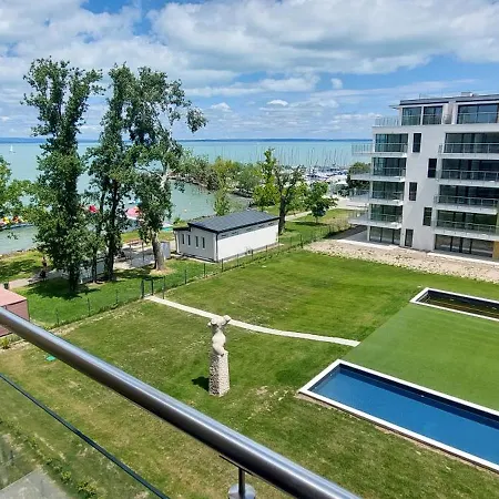 Fregatt * 希欧福克